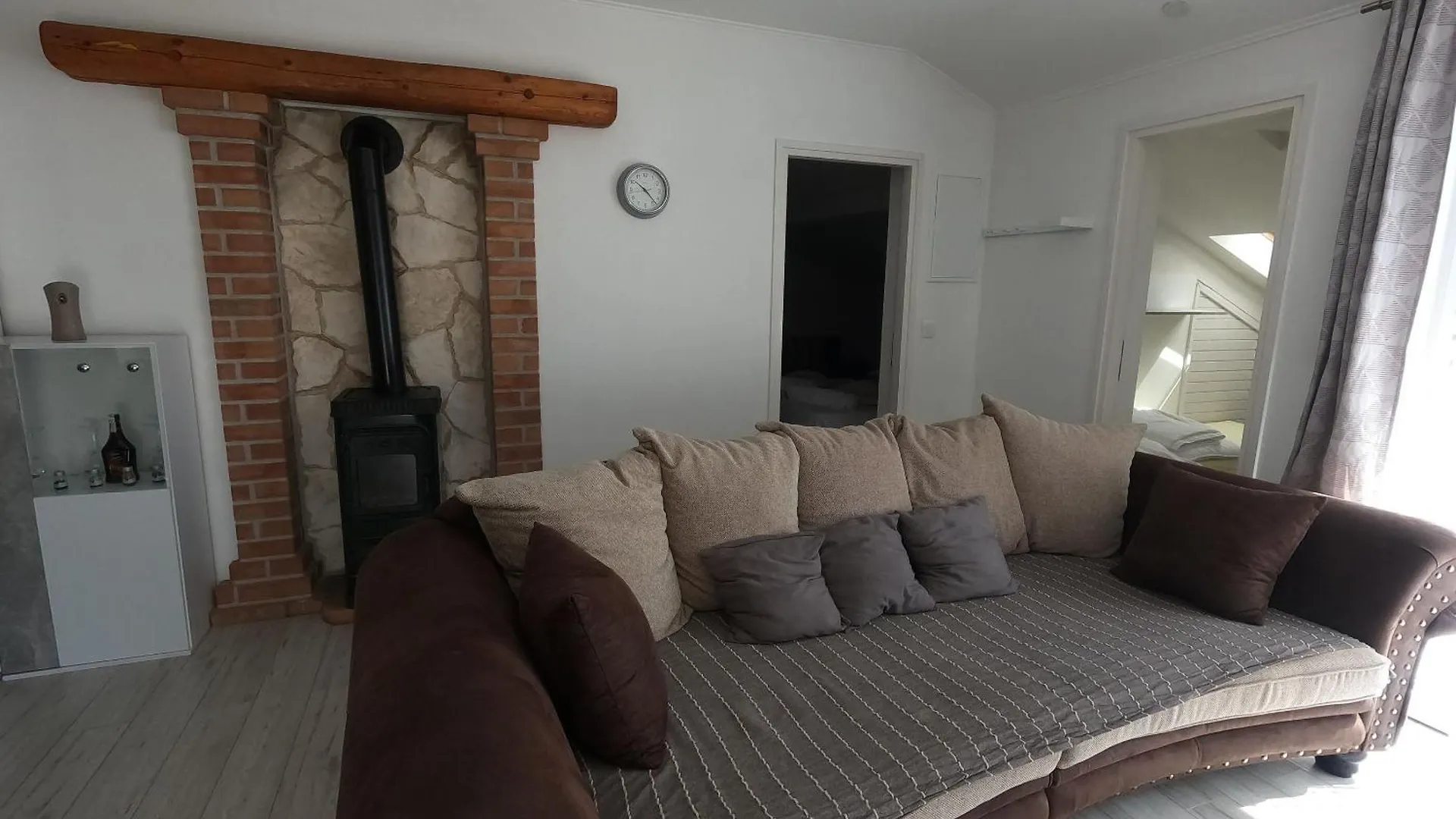 Apartments Mirjana T. Supetarska Draga Croatia